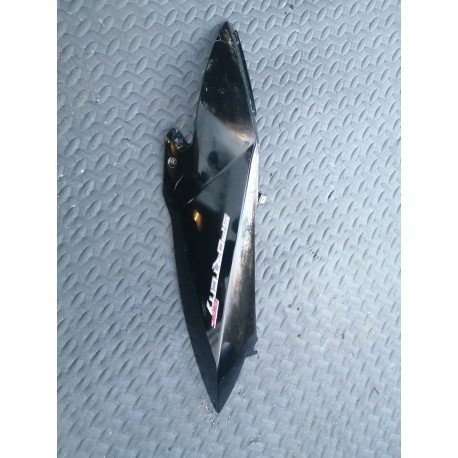 APRILIA 125 SPORTCITY ONE CACHE AR GAUCHE