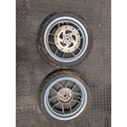 14 POUCES PAIRE JANTES APRILIA 125 SPORTCITY